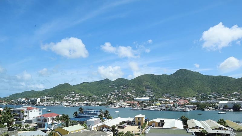 A propos de nous The Hills Résidence Vacation Rentals Simpson bay Sint Maarten